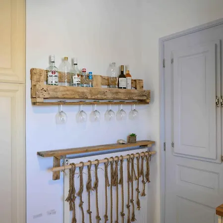 Filisea * Naousa (Paros)